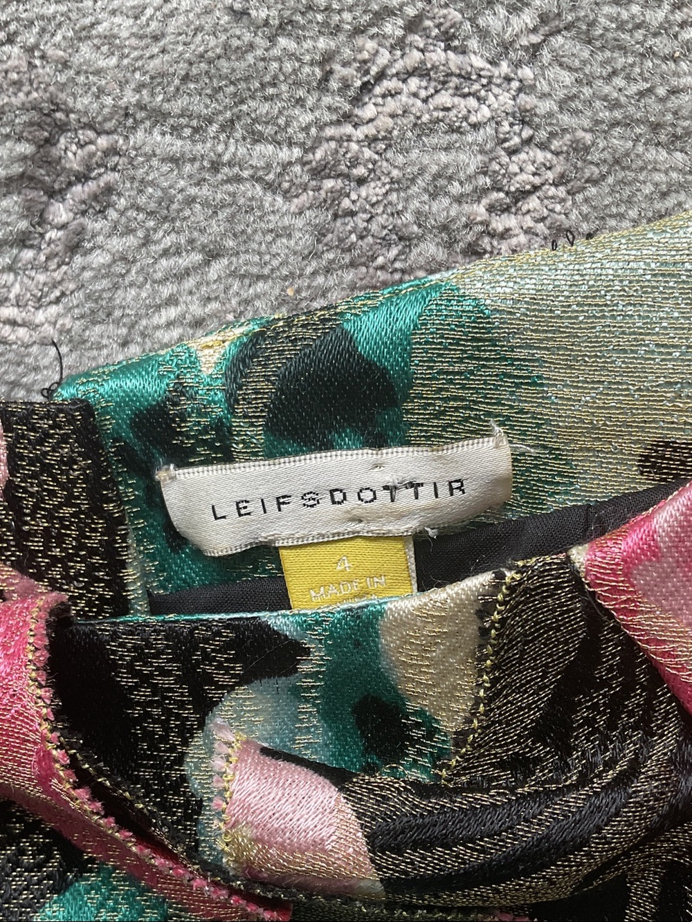 Anthro/Leifsdottir silk Metallic Brocade Rose Floral Top - Picture 3 of 9